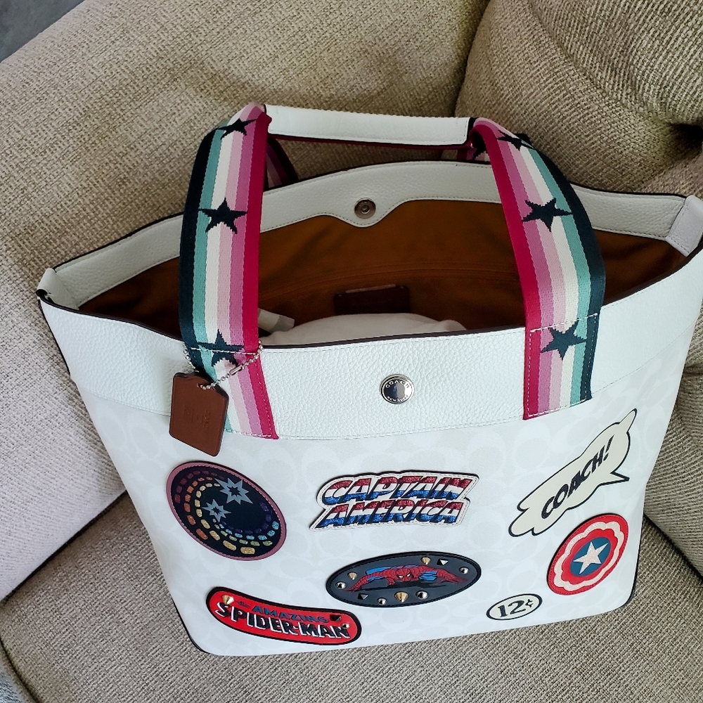 COACH X MARVEL Patches Tote Chalk White - Picture 2 of 12